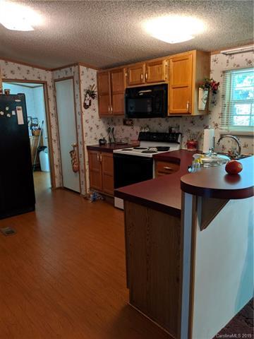 56 Fire Fly Pl, Clyde, NC 28721 photo 4