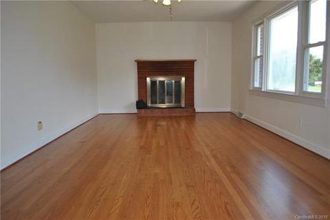 3157 10th Ave, Conover, NC 28613 photo 2
