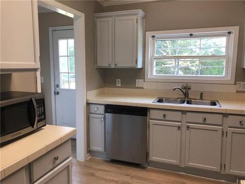 2106 Kyle Ct, Conover, NC 28613 photo 14