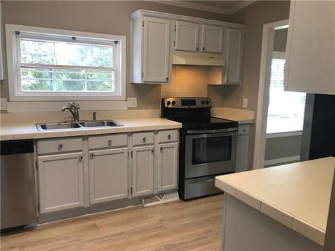 2106 Kyle Ct, Conover, NC 28613 photo 15