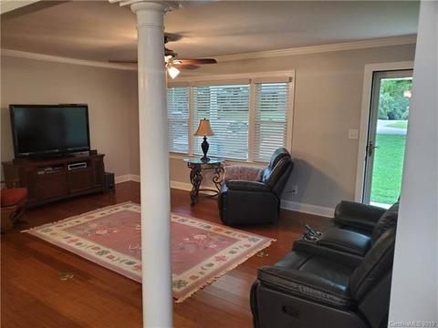4501 Farmbrook Rd, Gastonia, NC 28056 photo 9