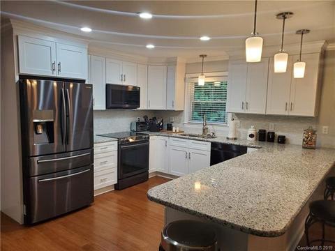 4501 Farmbrook Rd, Gastonia, NC 28056 photo 1