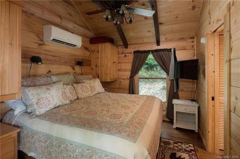 1004 Rector Branch Rd, Marshall, NC 28753 photo 12