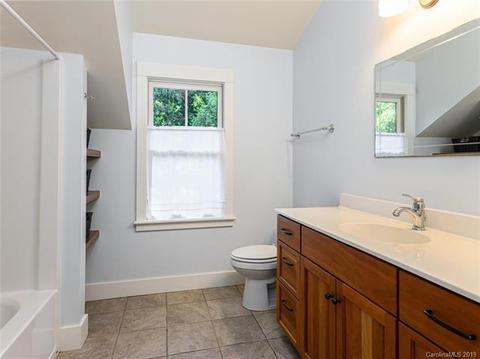 33 Creek Source Ln, Saluda, NC 28773 photo 41