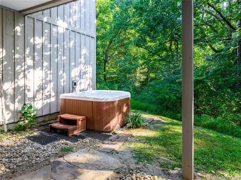 33 Creek Source Ln, Saluda, NC 28773 photo 12