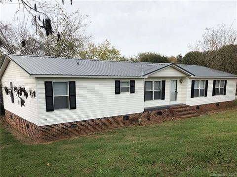 1699 E Amy Dr E, Conover, NC 28613 photo 1