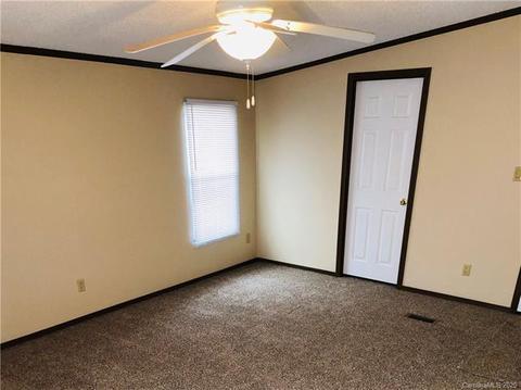 1699 E Amy Dr E, Conover, NC 28613 photo 26