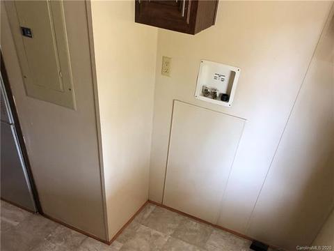 1699 E Amy Dr E, Conover, NC 28613 photo 17