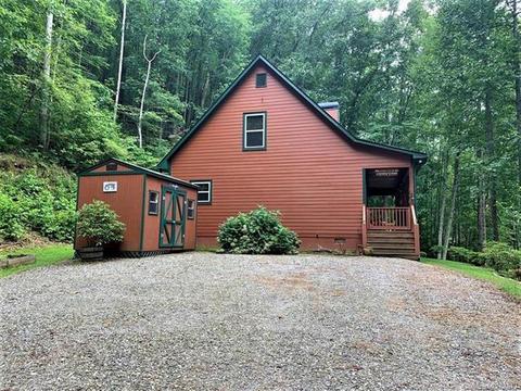 138 E Wabash Dr, Sylva, NC 28779 photo 1