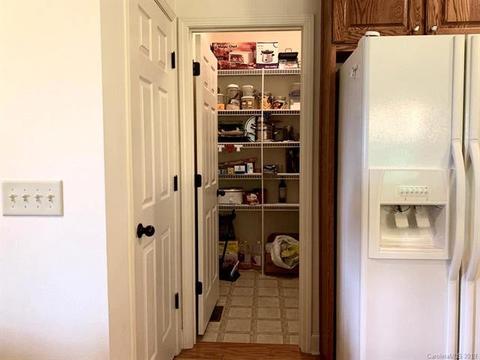 138 E Wabash Dr, Sylva, NC 28779 photo 11