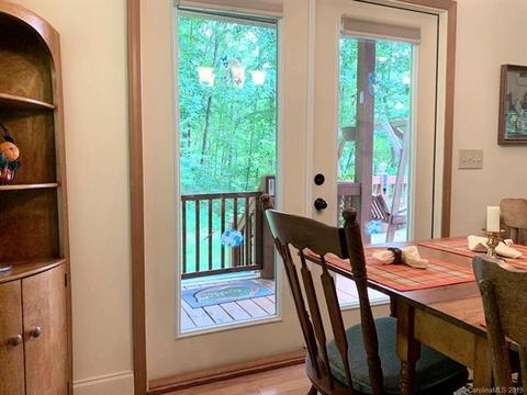 138 E Wabash Dr, Sylva, NC 28779 photo 6