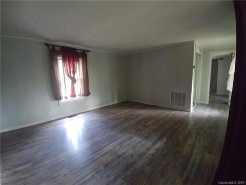 88 Terrapin Pl, Clyde, NC 28721 photo 3