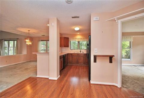 848 Southwest Dr, Davidson, NC 28036 photo 4