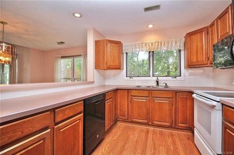 848 Southwest Dr, Davidson, NC 28036 photo 6