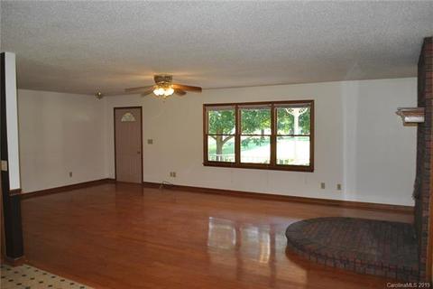 8533 Smith Rd, Stanfield, NC 28163 photo 3