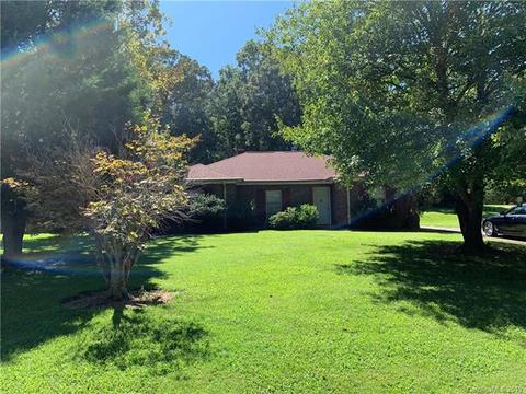 1406 Crescent St, Monroe, NC 28112 photo 3