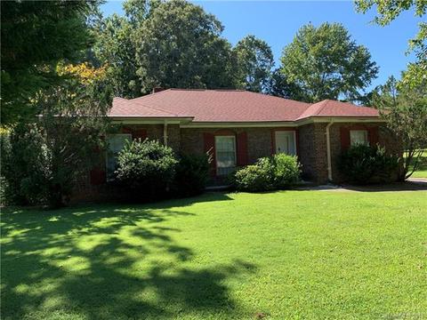1406 Crescent St, Monroe, NC 28112 photo 2