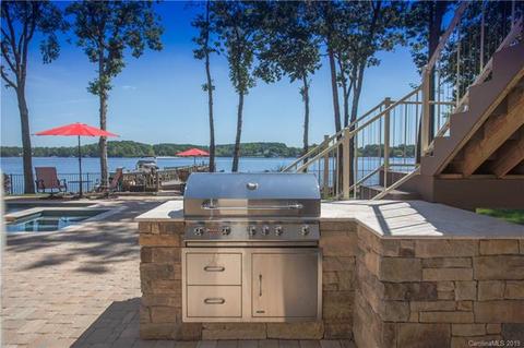 18410 Balmore Pines Ln, Cornelius, NC 28031 photo 8