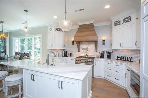 18410 Balmore Pines Ln, Cornelius, NC 28031 photo 10