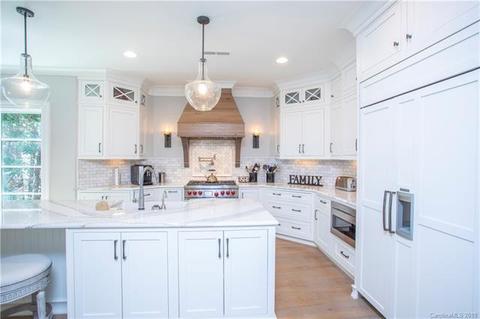 18410 Balmore Pines Ln, Cornelius, NC 28031 photo 9