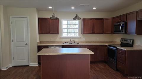 2822 Kirkover Rd, Lancaster, SC 29720 photo 4