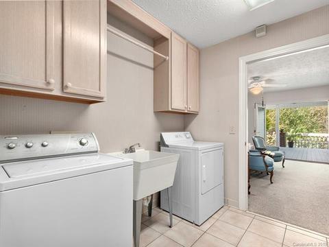 426 Summerset Dr, Clyde, NC 28721 photo 25