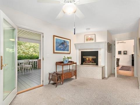 426 Summerset Dr, Clyde, NC 28721 photo 21