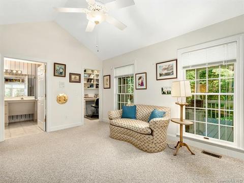 426 Summerset Dr, Clyde, NC 28721 photo 15
