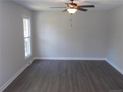 2455 Downey Dr, Lancaster, SC 29720 photo 3