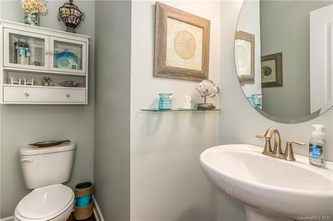 2084 Topaz Plz, Davidson, NC 28036 photo 9