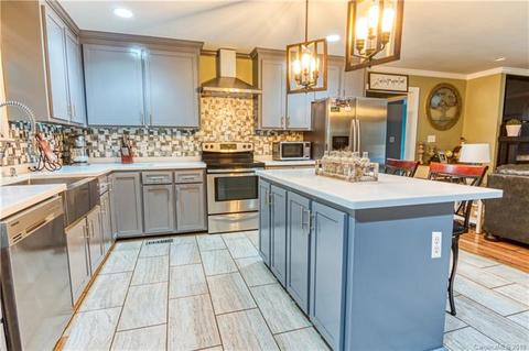 549 Potter Rd, Lancaster, SC 29720 photo 2
