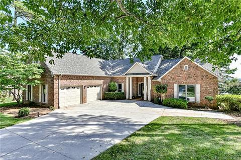 1236 Eaglecrest Dr, Stanley, NC 28164 photo 1
