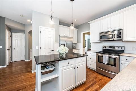 21312 Baltic Dr, Cornelius, NC 28031 photo 12