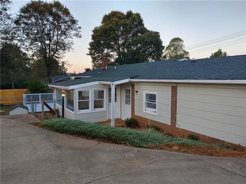 812 Spencer Rd, Conover, NC 28613 photo 2
