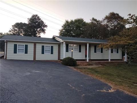 812 Spencer Rd, Conover, NC 28613 photo 3