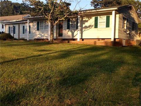 812 Spencer Rd, Conover, NC 28613 photo 4