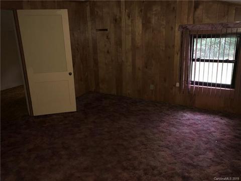 1063 Summers Rd, Morganton, NC 28655 photo 11