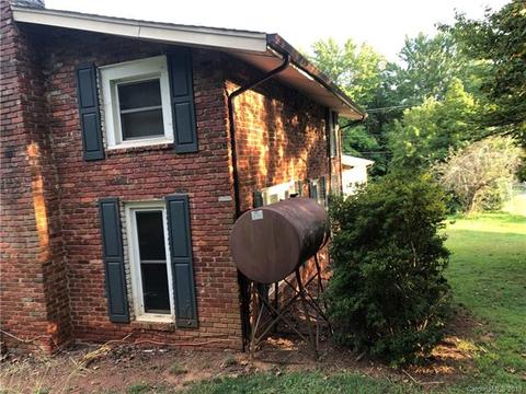 1063 Summers Rd, Morganton, NC 28655 photo 3
