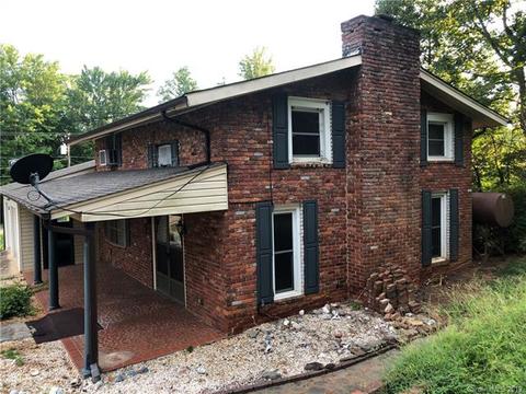 1063 Summers Rd, Morganton, NC 28655 photo 4