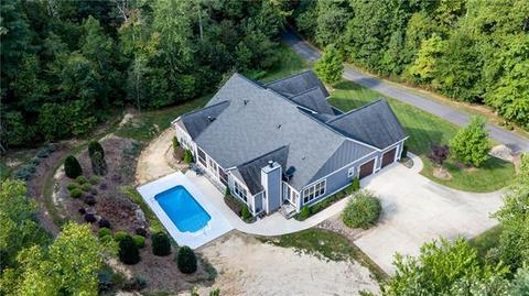 116 Brookstone Dr, Morganton, NC 28655 photo 4