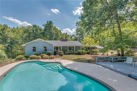 260 Vintage Rd, Tryon, NC 28782 photo 1