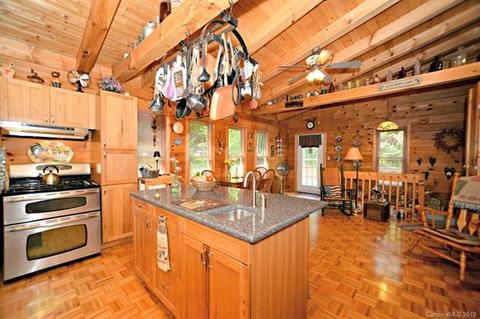 211 Manna Way, Sylva, NC 28779 photo 8
