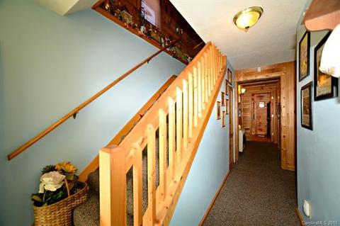 211 Manna Way, Sylva, NC 28779 photo 18