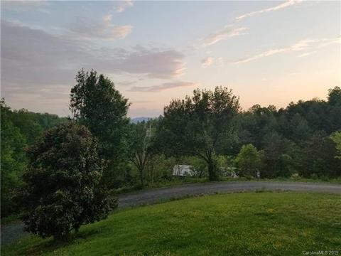 367 Old Bryan Farm Dr, Marshall, NC 28753 photo 7