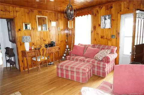 571 Summit Ave, Spruce Pine, NC 28777 photo 22