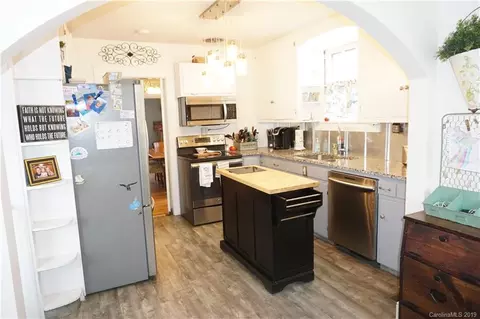 571 Summit Ave, Spruce Pine, NC 28777 photo 7