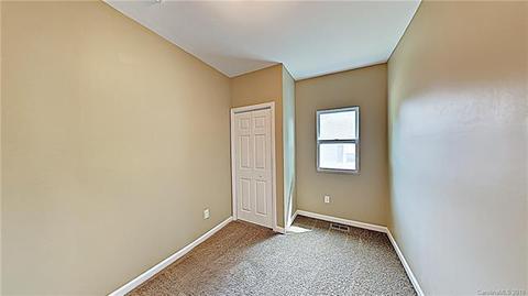 300 E 10th St, Kannapolis, NC 28083 photo 8