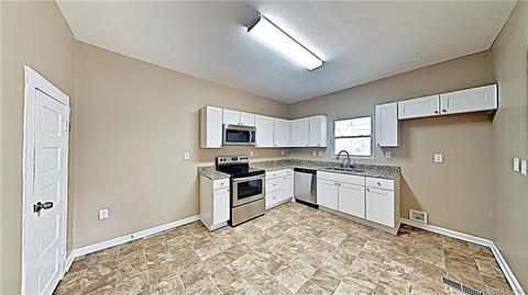 300 E 10th St, Kannapolis, NC 28083 photo 5