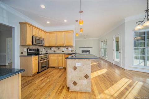 7282 Willowbrook Dr, Denver, NC 28037 photo 11