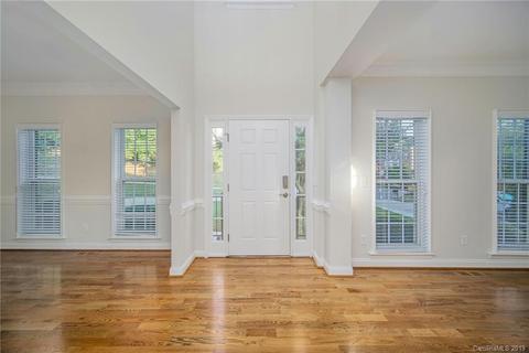 7282 Willowbrook Dr, Denver, NC 28037 photo 2